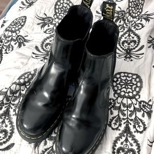 Doc Marten Platform Chelsea Boots